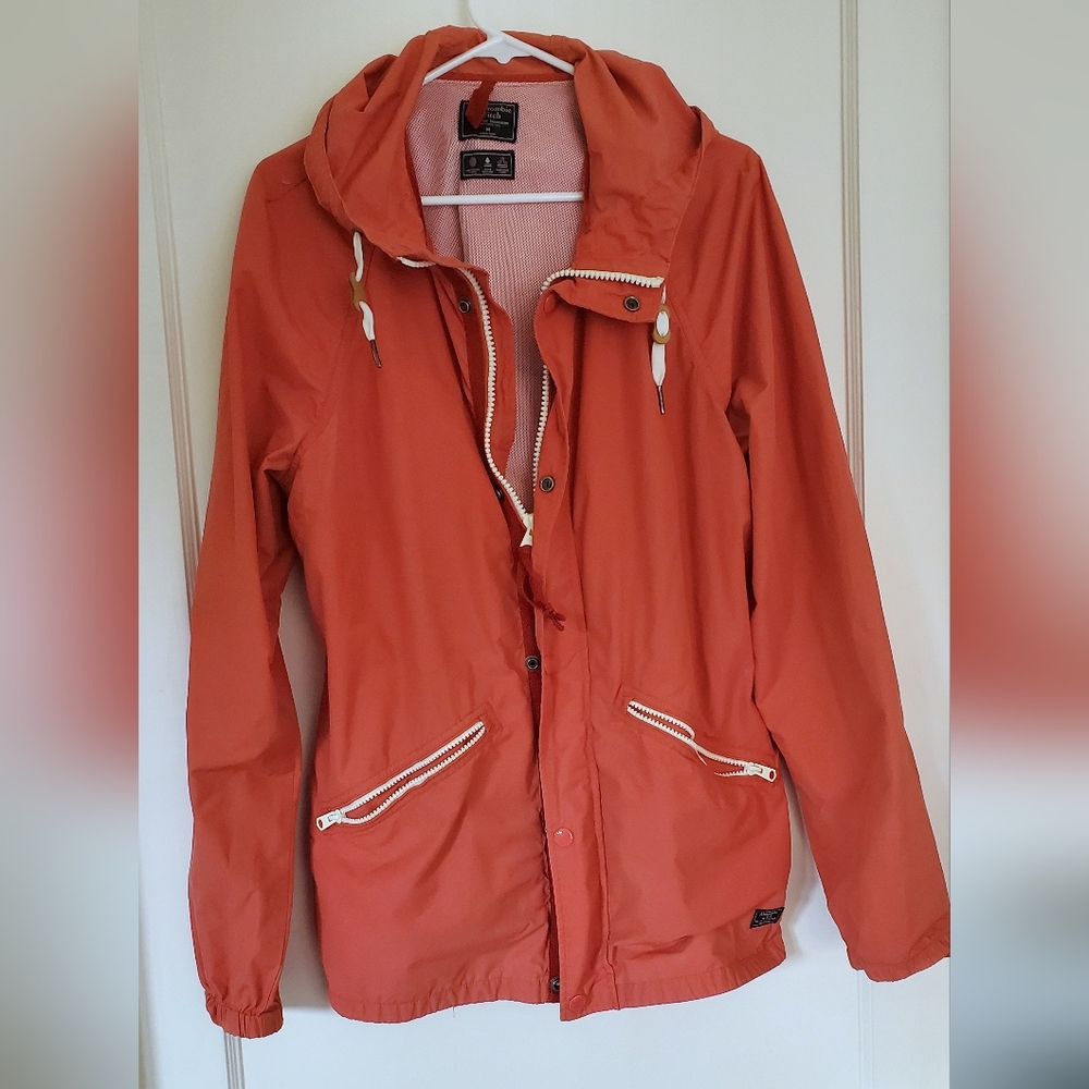 Abercrombie & Fitch Rain Jacket (Medium)